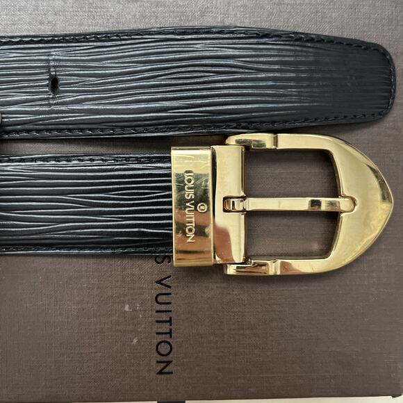 AUTH LOUIS VUITTON ADJUSTABLE EPI LEATHER BELT PREOWNED BOX BLACK sz 110